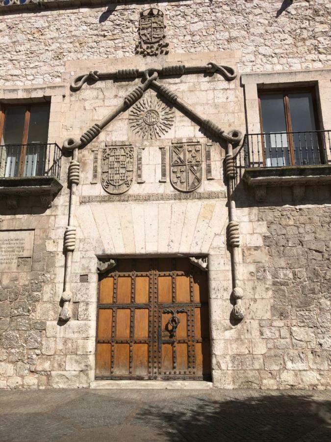 Atuaire Home El Baburril De La Calle Puebla Burgos Exterior photo